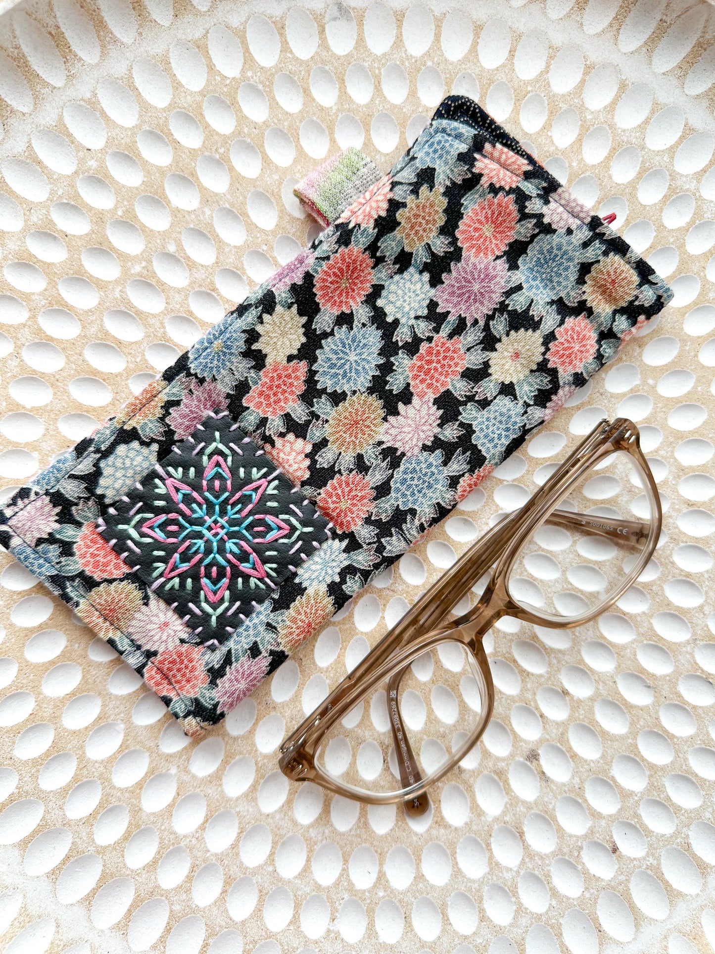 Handmade Kimono Fabric Glasses Case with embroidery